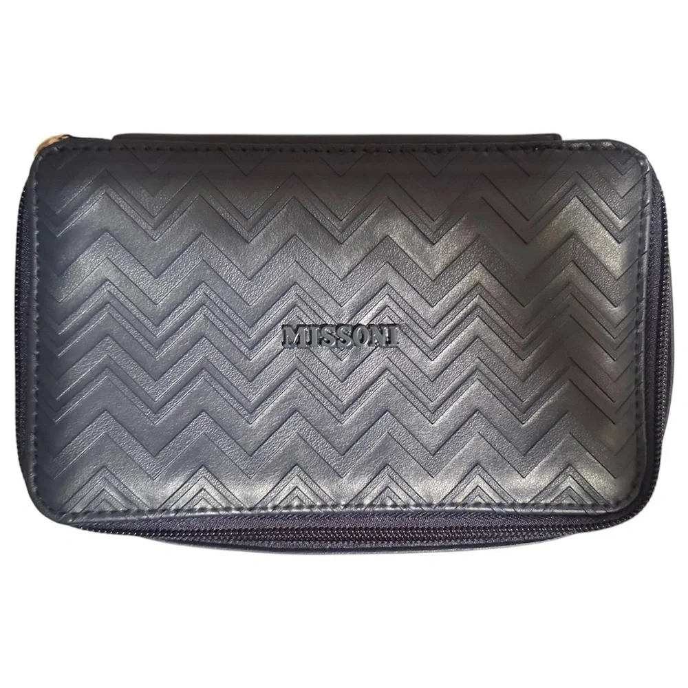 Missoni Delta Travel Kit Exclusively for Delta Navy Blue Perfect for Toiletries